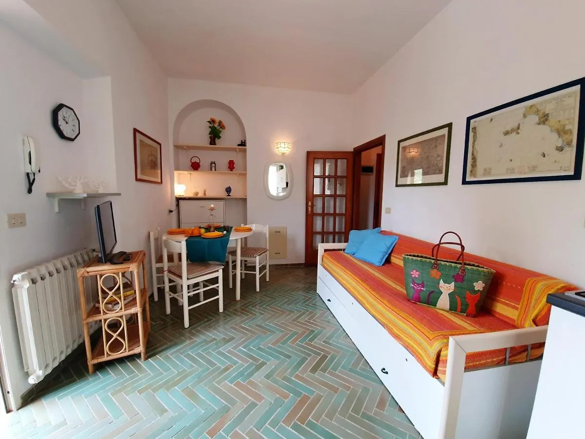 Casa Davis Appartamento Il Pozzo Portoferraio 0*,  Itália